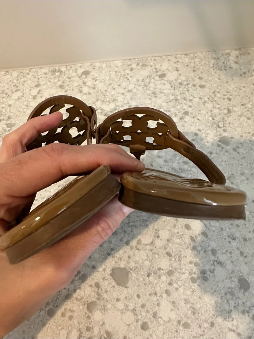 Tory Burch Sand Patent Leather Miller Sandals Size 7 1/2